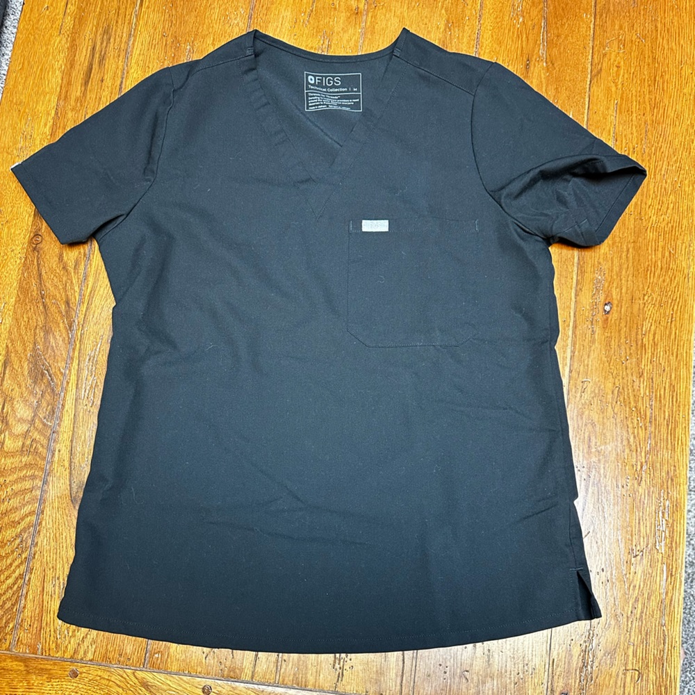 Women’s Scrub Top